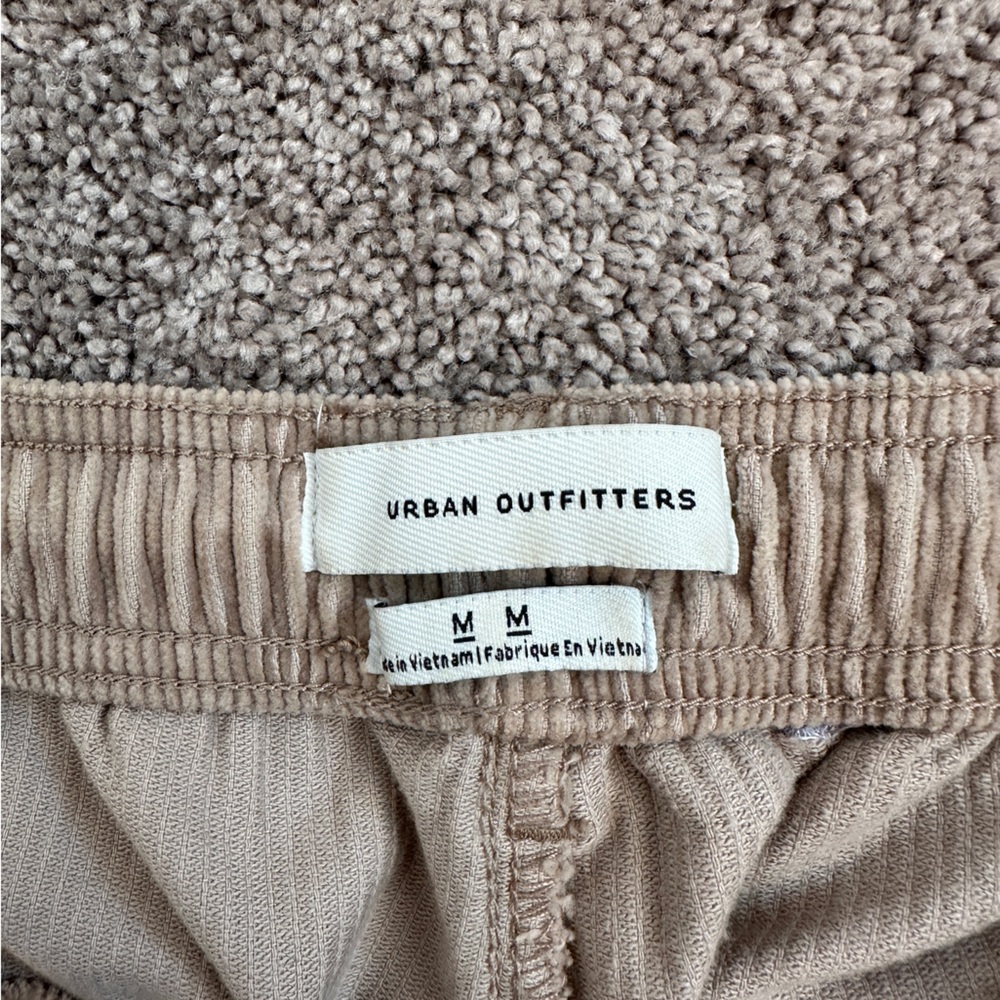 Urban Outfitters Loose Fit Corduroy Pants - Picture 6 of 7